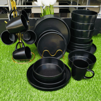 New Style Black Dinner Set