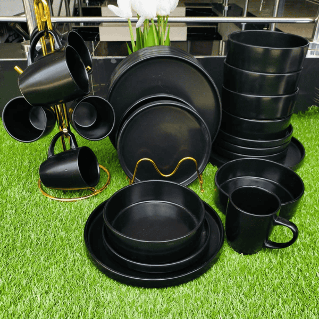 New Style Black Dinner Set