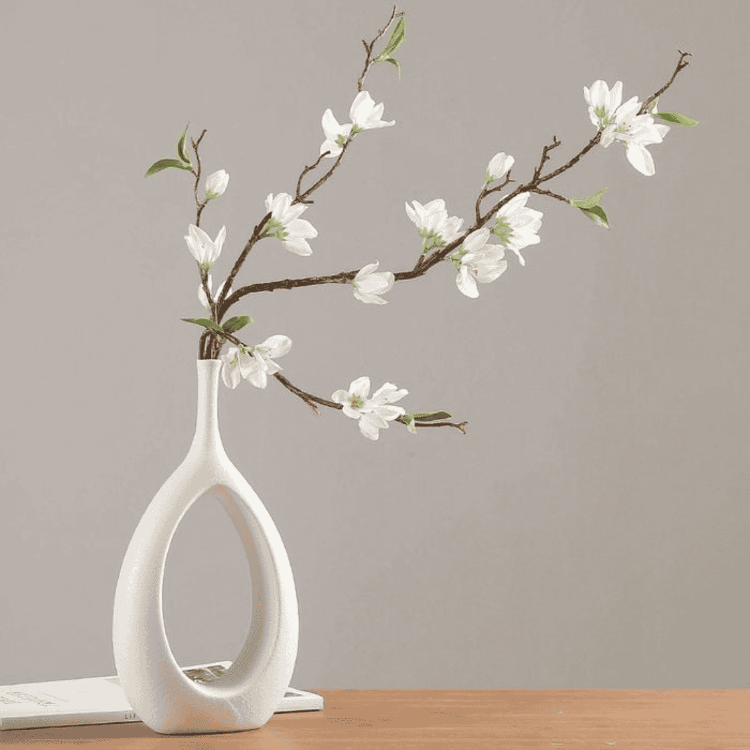 Hollow Out Abstract Doughnut Vase