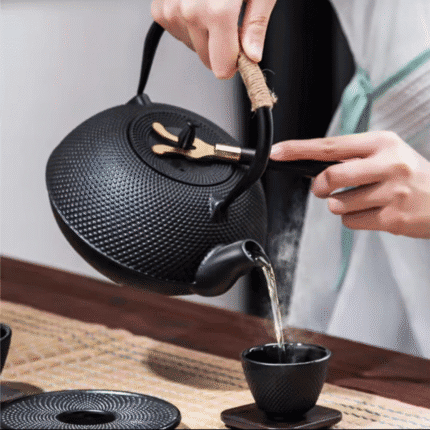 1600ml Japanese Kettle with Coaster