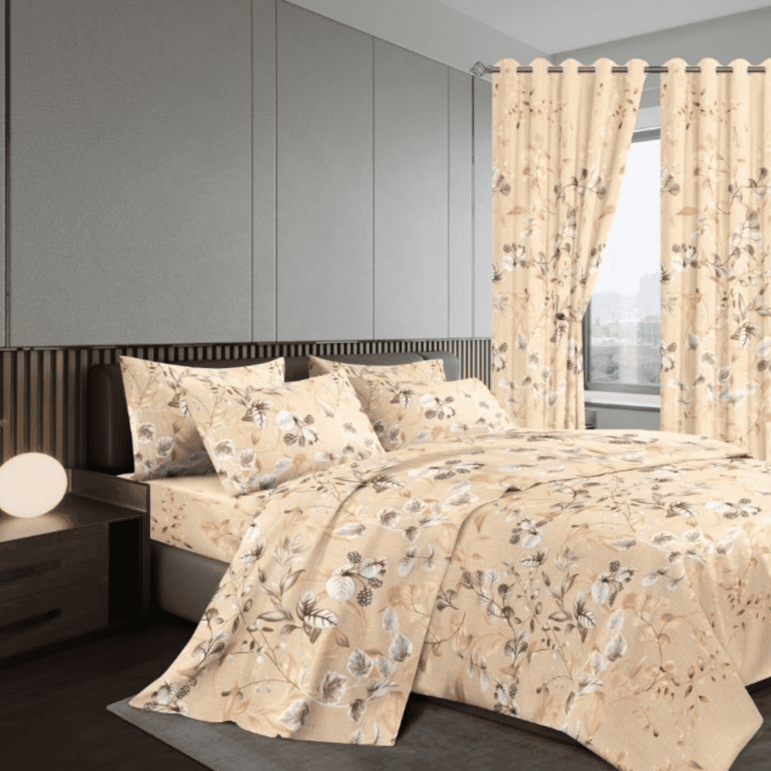 Woolen Duvet with Matching Curtains