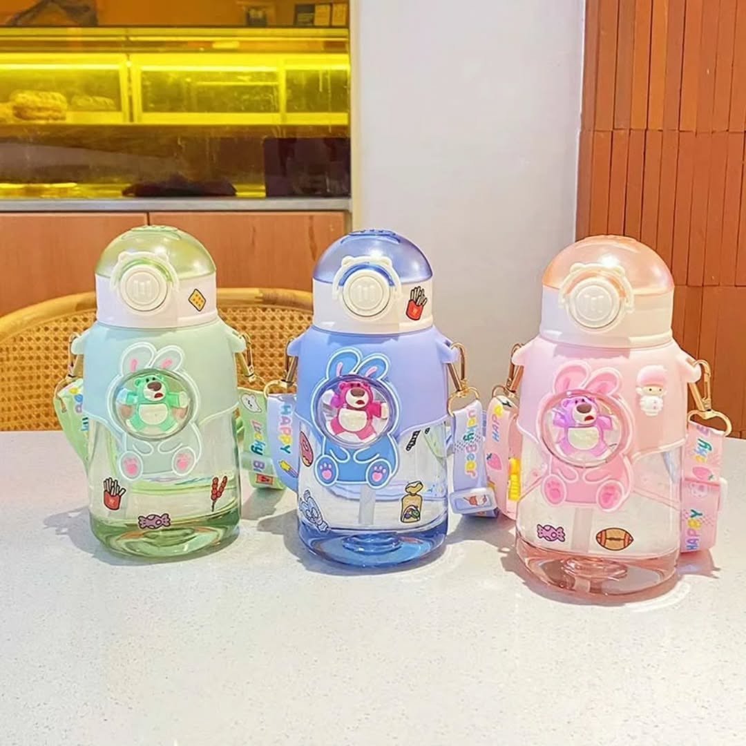 Kids Sippy Cup with Pop Design