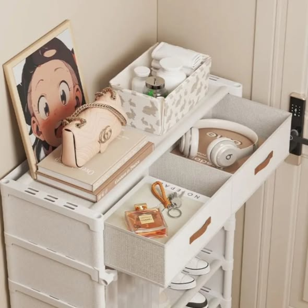 Multi-layer shoe cabinet