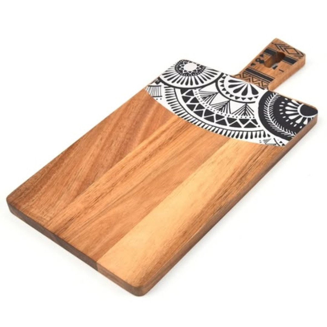 Acacia wood chopping board