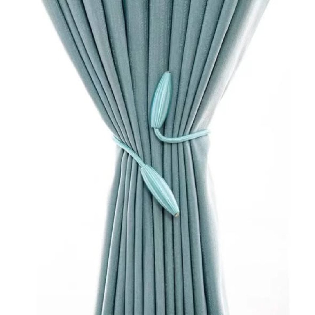 Curtain buckle tie down