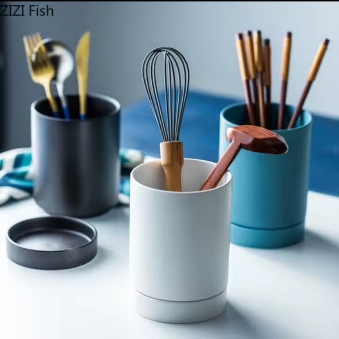 Porcelain Ceramic kitchen cutlery Organizer With Water Holder