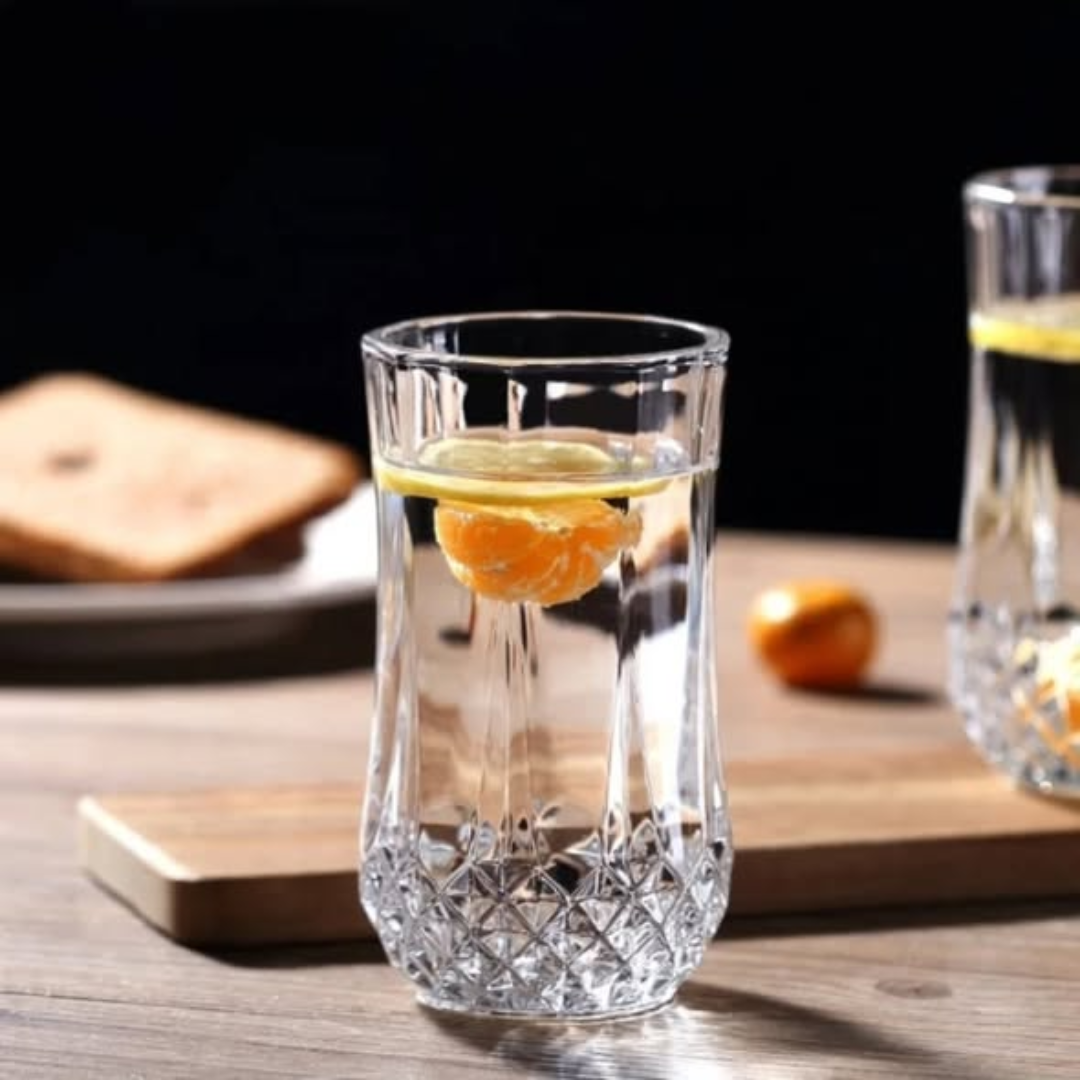 Diamond glasses