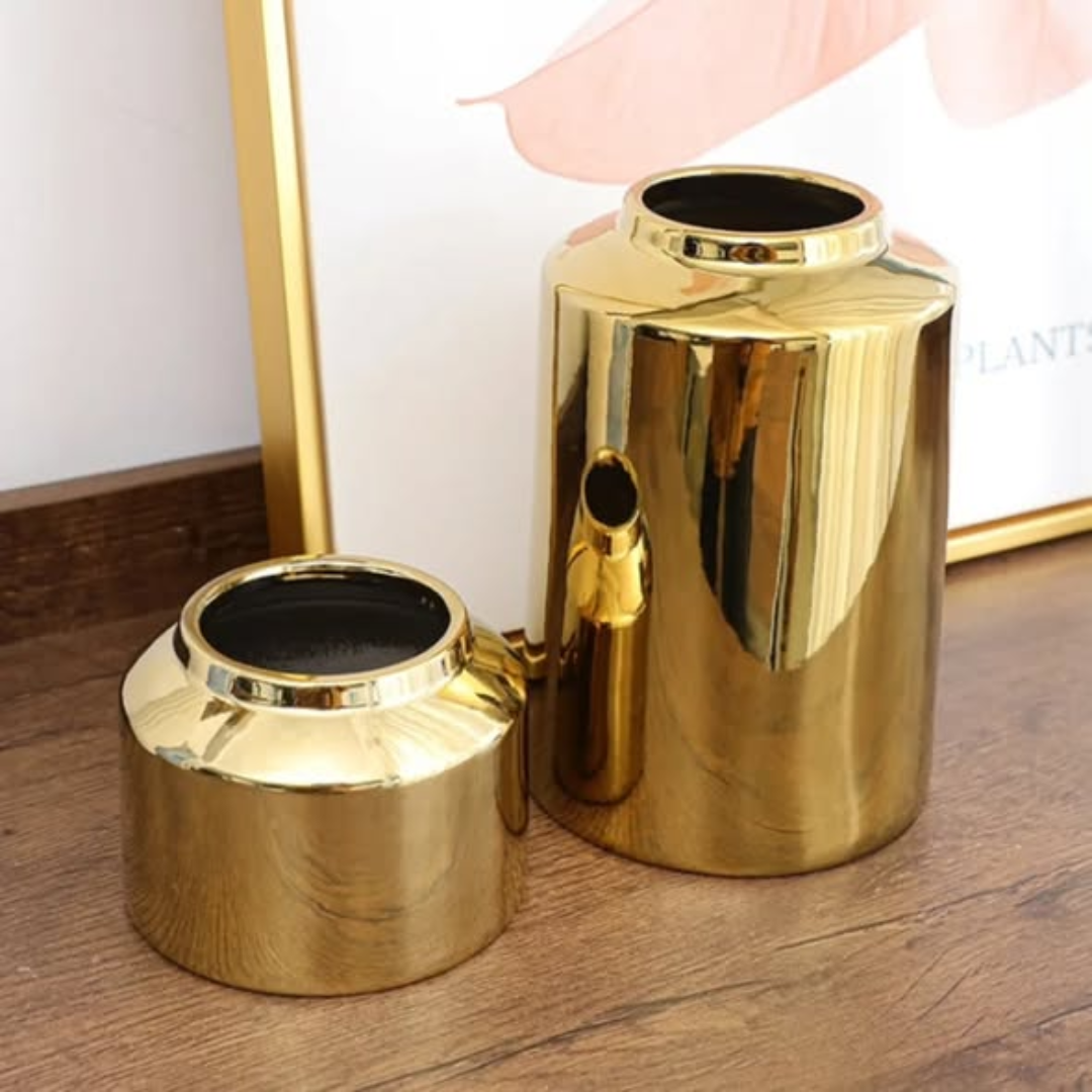 Plain gold ceramic vases