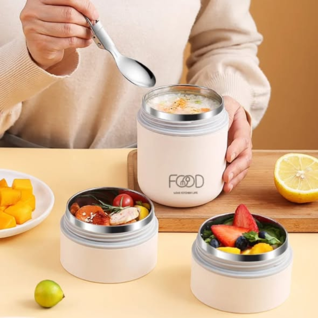 Insulated lunch box set