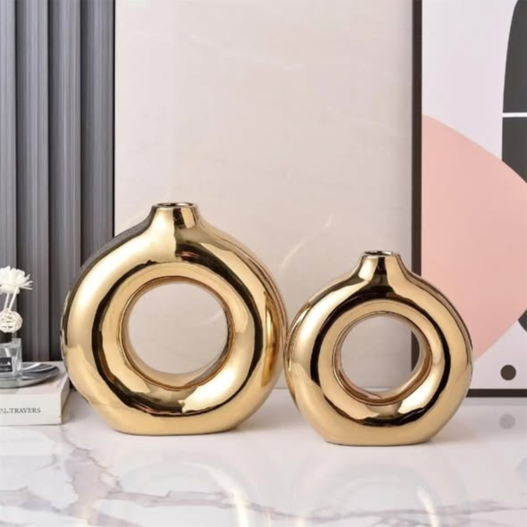 Ceramic gold donut vase