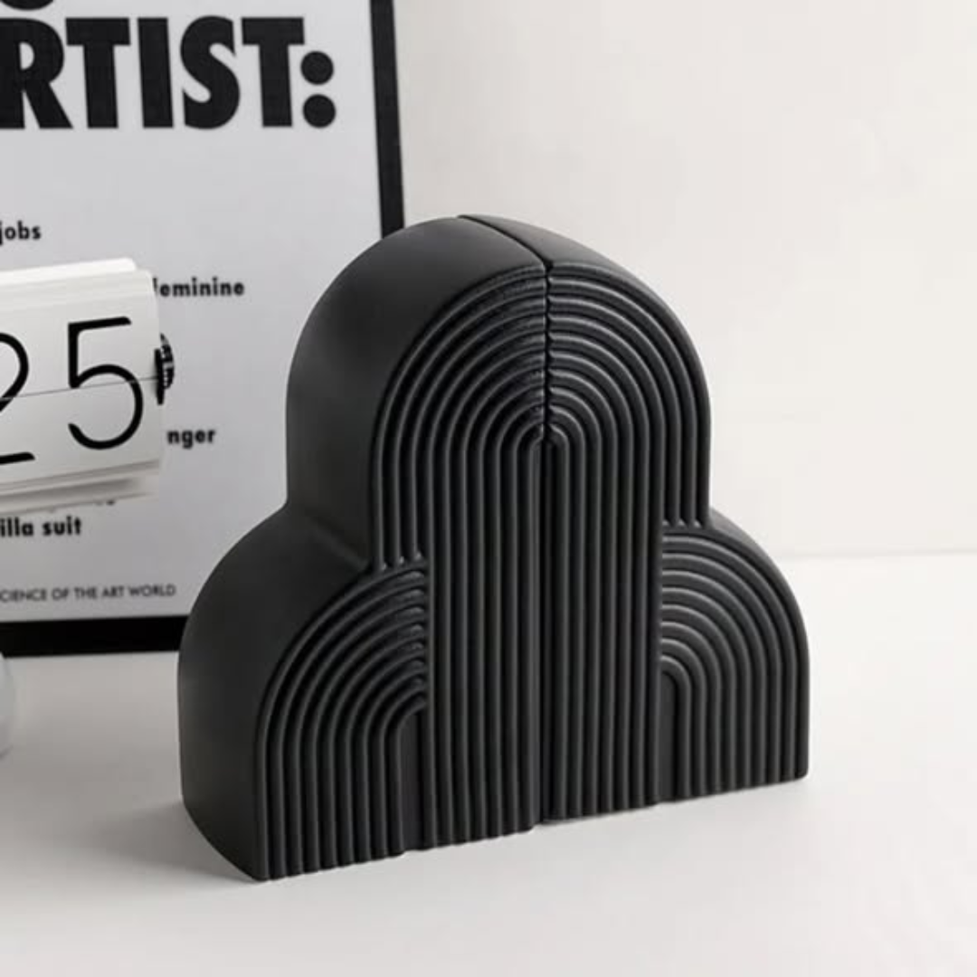 2pc Decorative Bookend Set