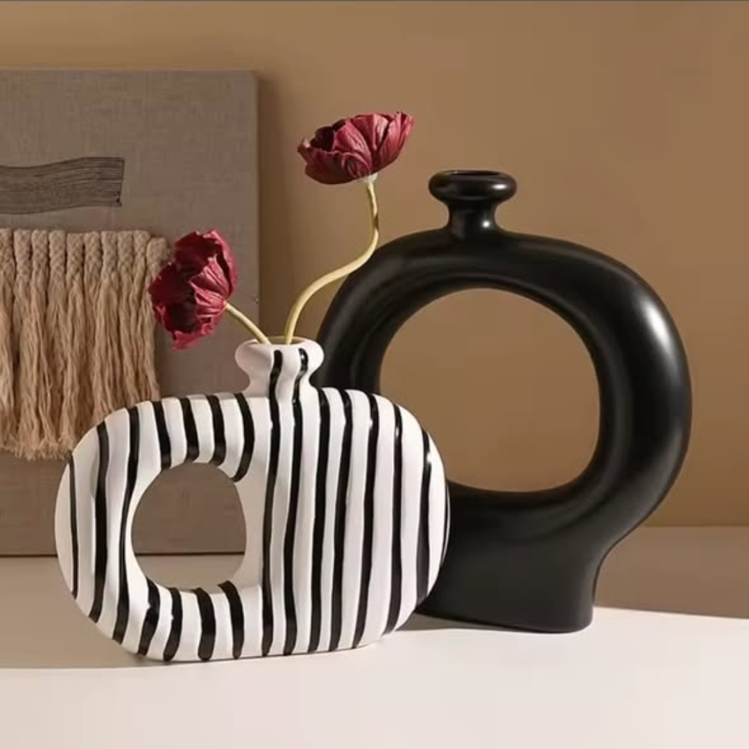 Midnight Loop Vase