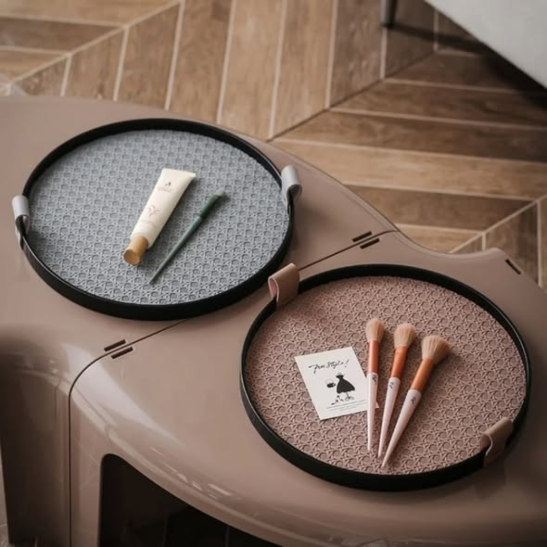 Single Metallic Tray