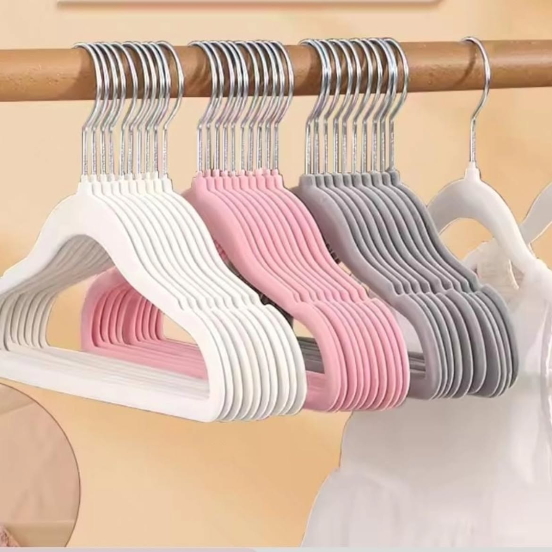 10pcs Kids velvet hangers set